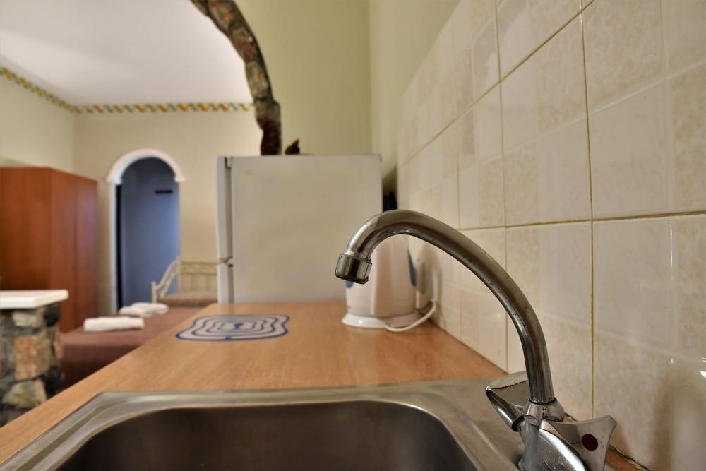 Kafouros Hotel Kamari  Luaran gambar