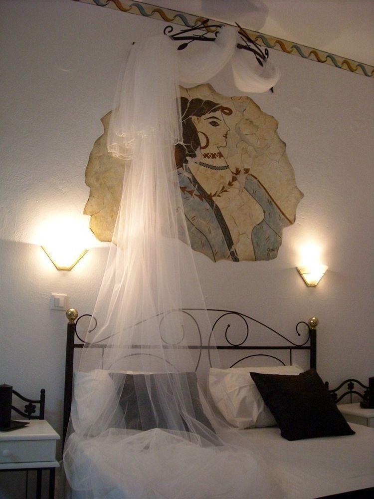 Kafouros Hotel Kamari  Bilik gambar
