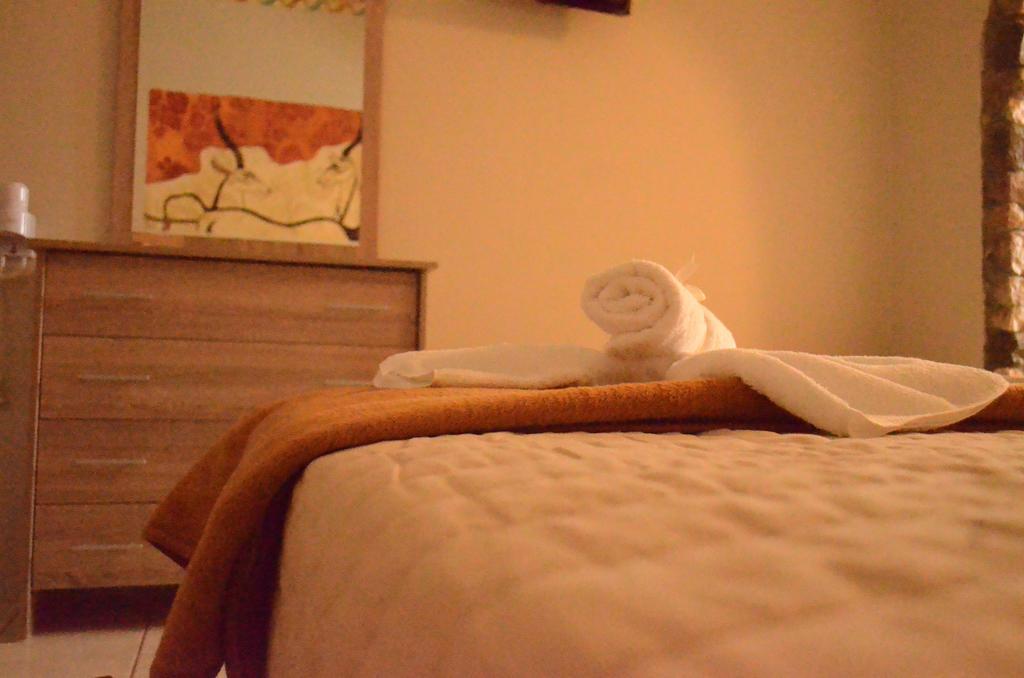 Kafouros Hotel Kamari  Luaran gambar