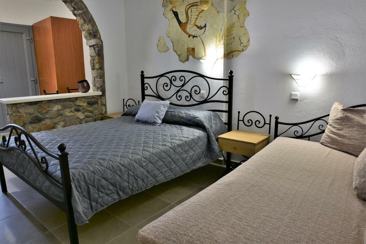 Kafouros Hotel Kamari  Luaran gambar